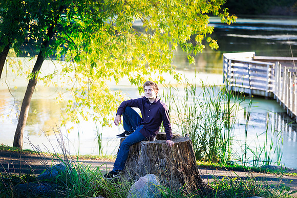 Senior Picture-MY8A1791-Edit