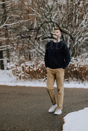 Senior 22-25