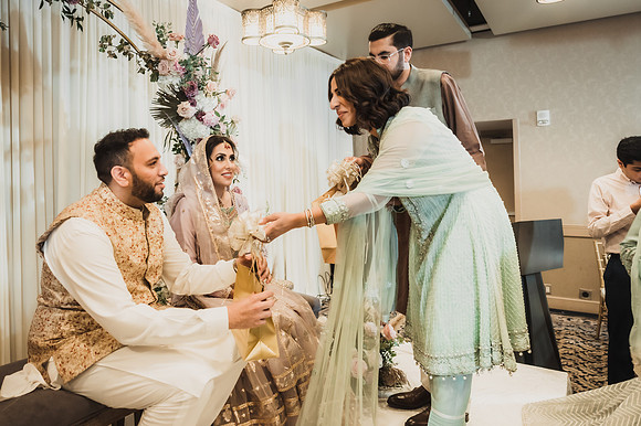Engagement-2045290894