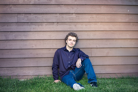 Senior Picture-MY8A1939-Edit