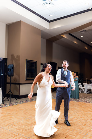 Kathryn&Mike-310